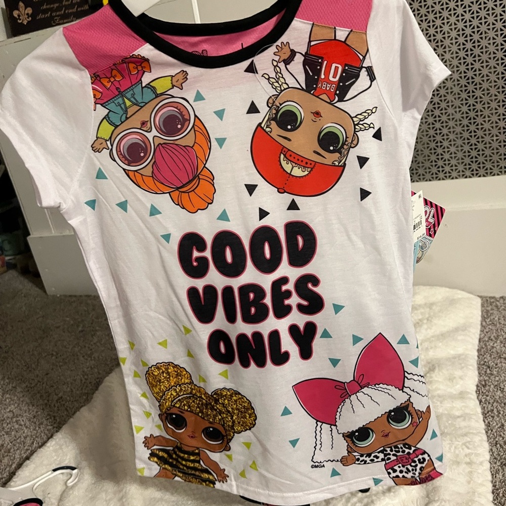 LOL Surprise girls pajama set. Size Large